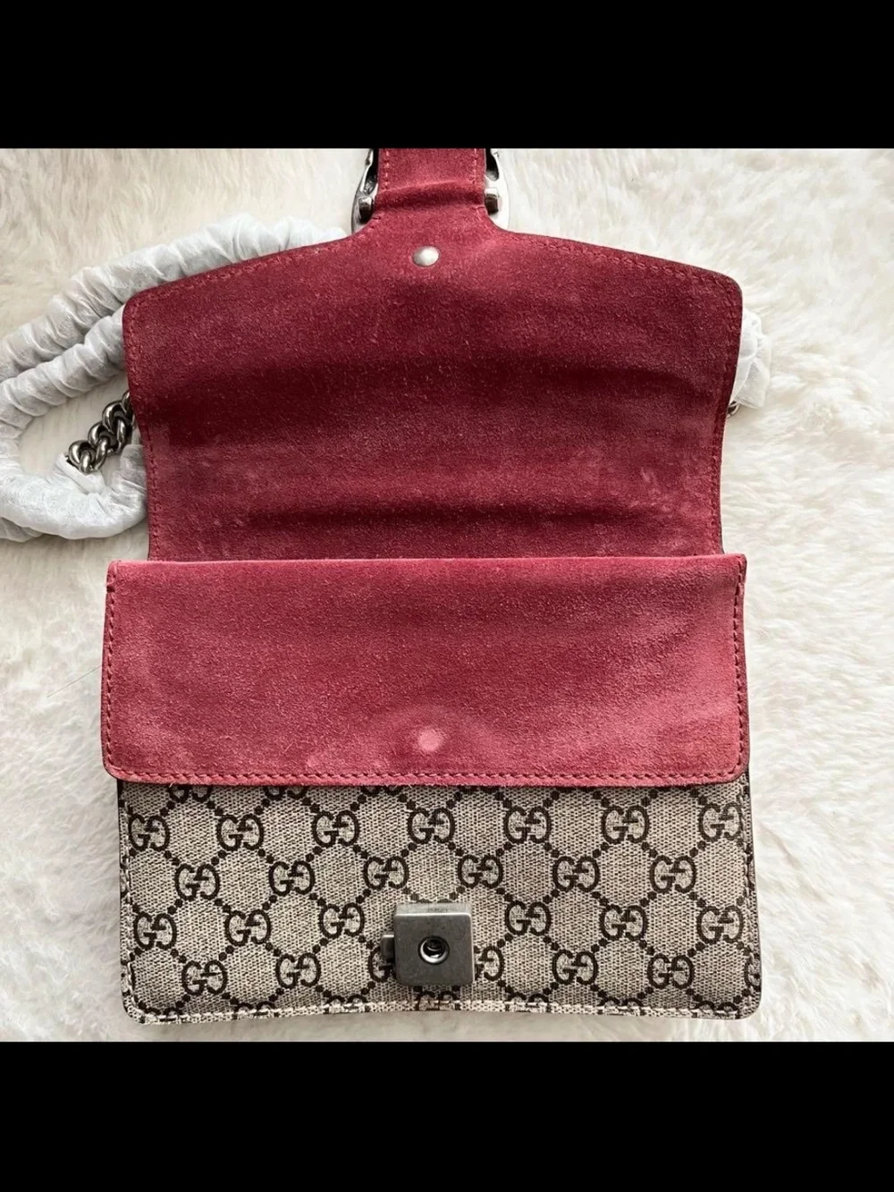 Gucci GG Supreme Crossbody Bag with Pink Floral Print